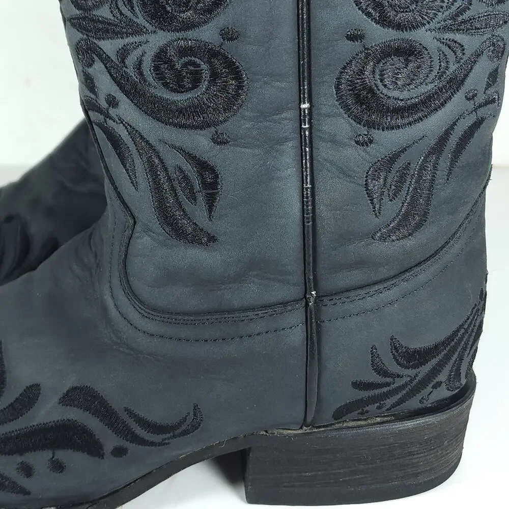 CORRAL Circle G Women’s US9M Black Distressed Leather Square Toe Western Boots